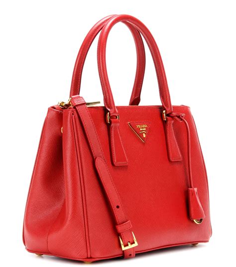 prada bag with red strap